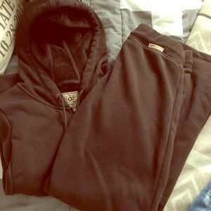 Brown UGG sweatsuit, size S